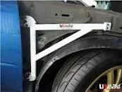 BARRAS DE REFUERZO DE ALETAS ULTRA RACING PARA SUBARU IMPREZA WRX / STI 01-07 - Imagen 2